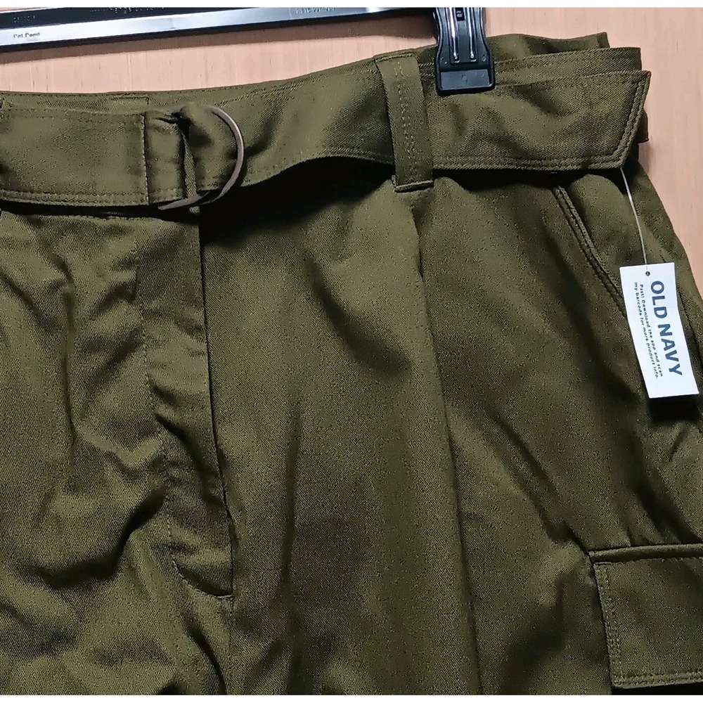 Old Navy Size‎ 16 Olive Green Ladies High-Waist Short  Cargo Belted - Picture 2 of 7